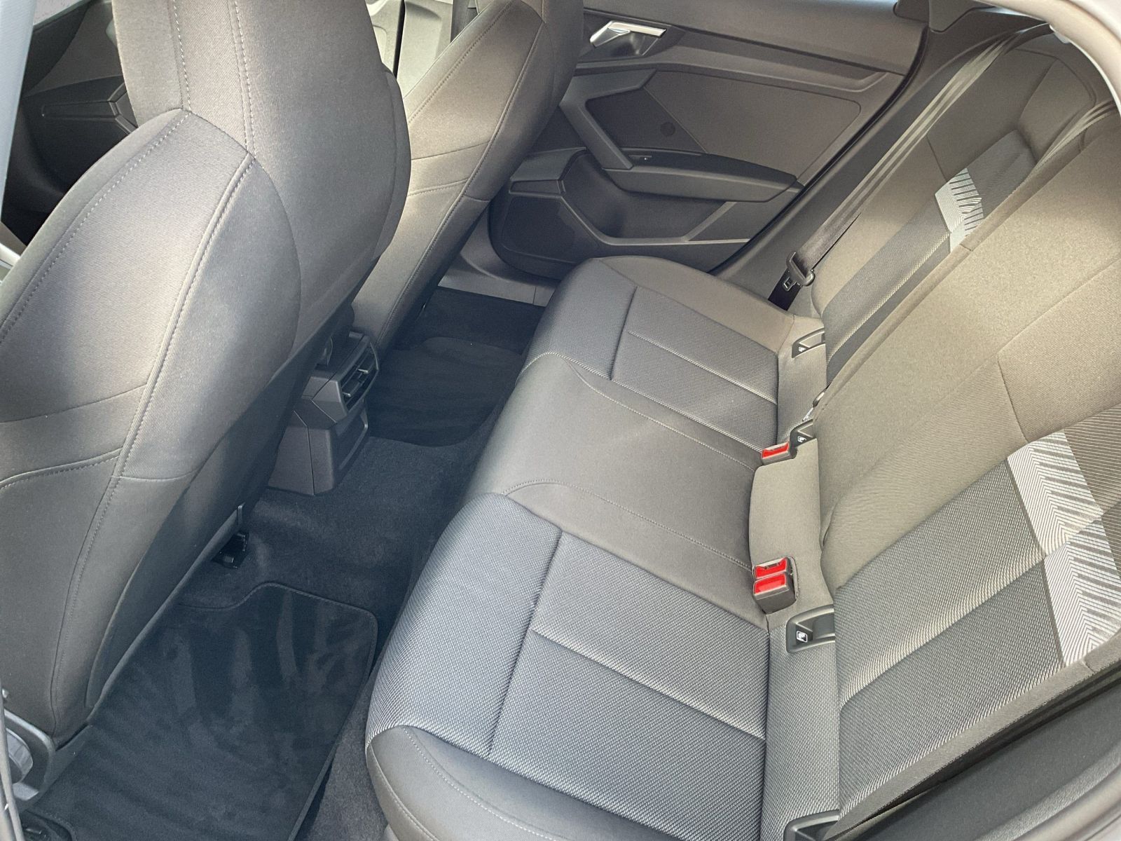 Audi A3 Sportback 40 TFSIe adv. *Sitzhzg*RFK*Connect*