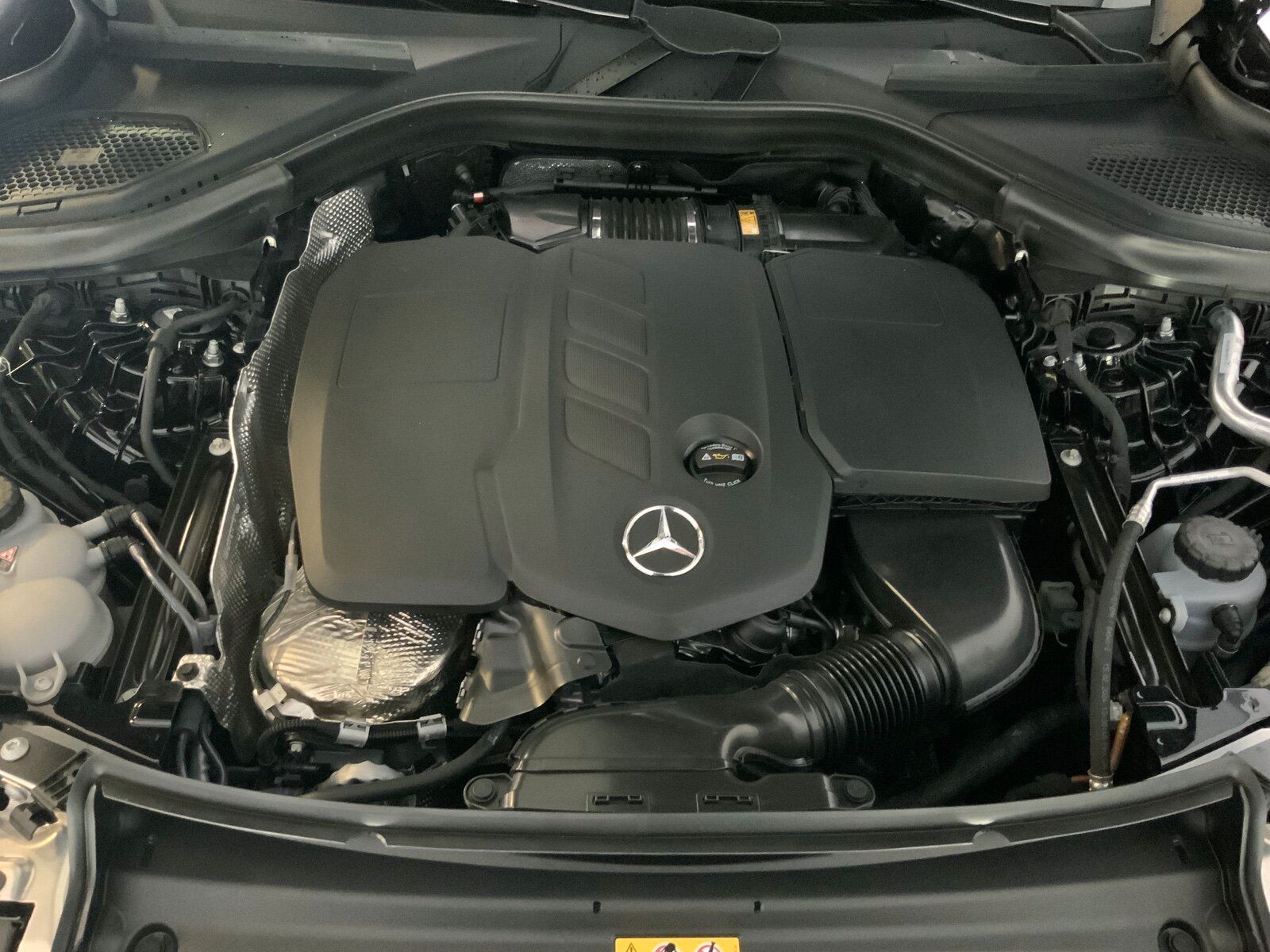 Mercedes-Benz GLC 300 de 4M AVANTGARDE - Samsaru's Car Outlet