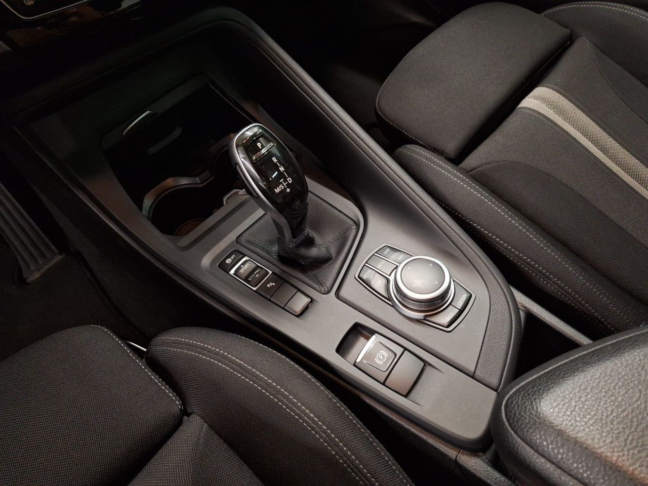 BMW X1 sDrive18d Advantage - Samsaru's Car Outlet