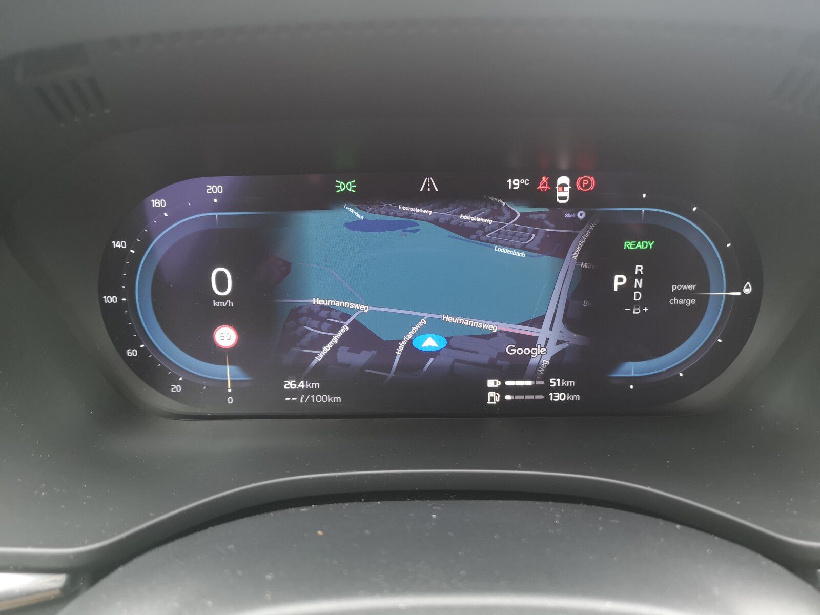 Volvo XC60 Recharge T6 Inscription - Samsaru's Car Outlet