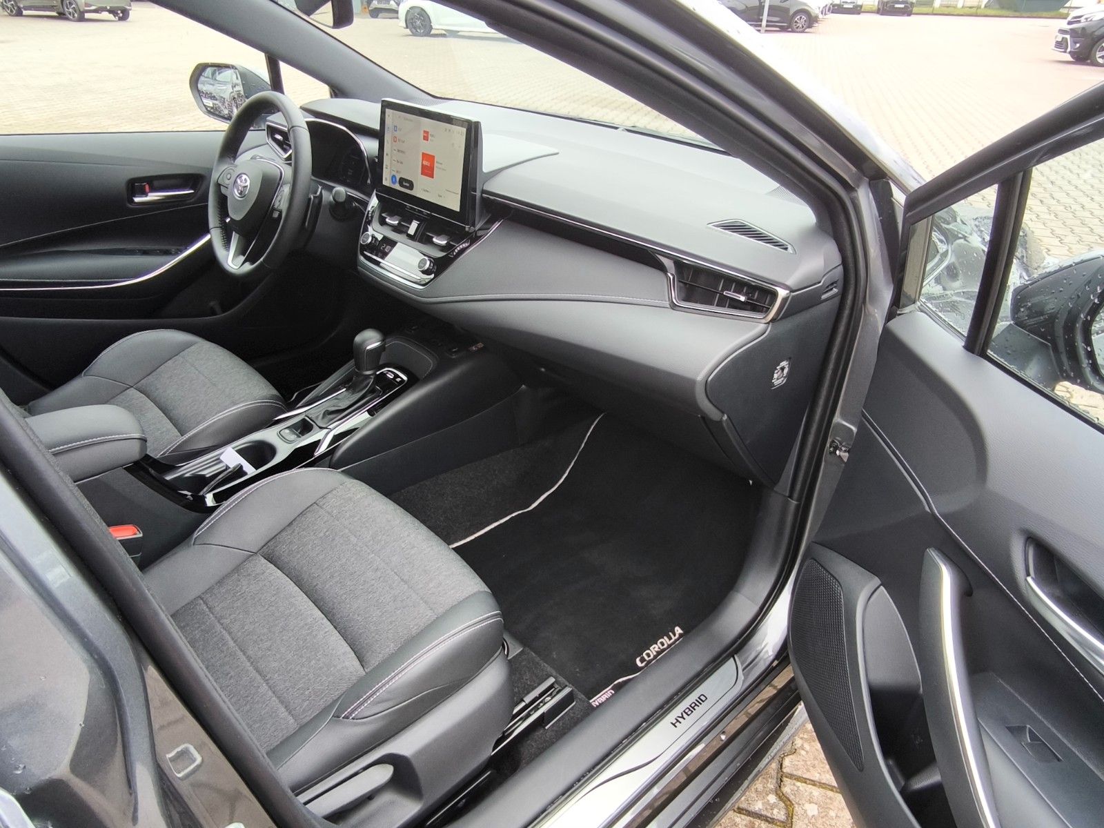 Toyota Corolla Touring Sports Hybrid Team D - Samsaru's Car Outlet