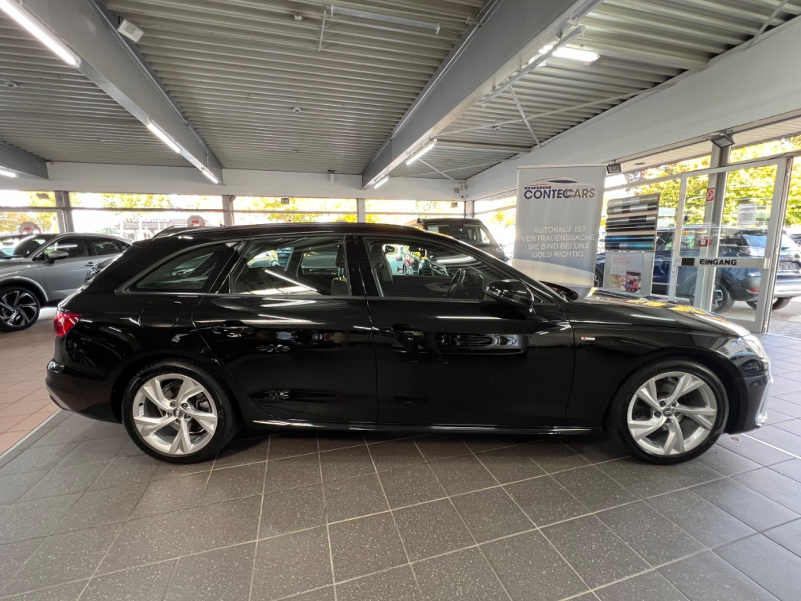 Audi A4 Avant 35 TDI S line - Samsaru's Car Outlet