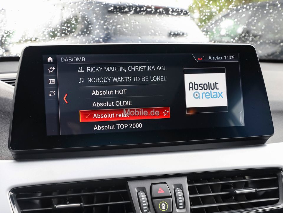 BMW X1 xDrive25e - Samsaru's Car Outlet