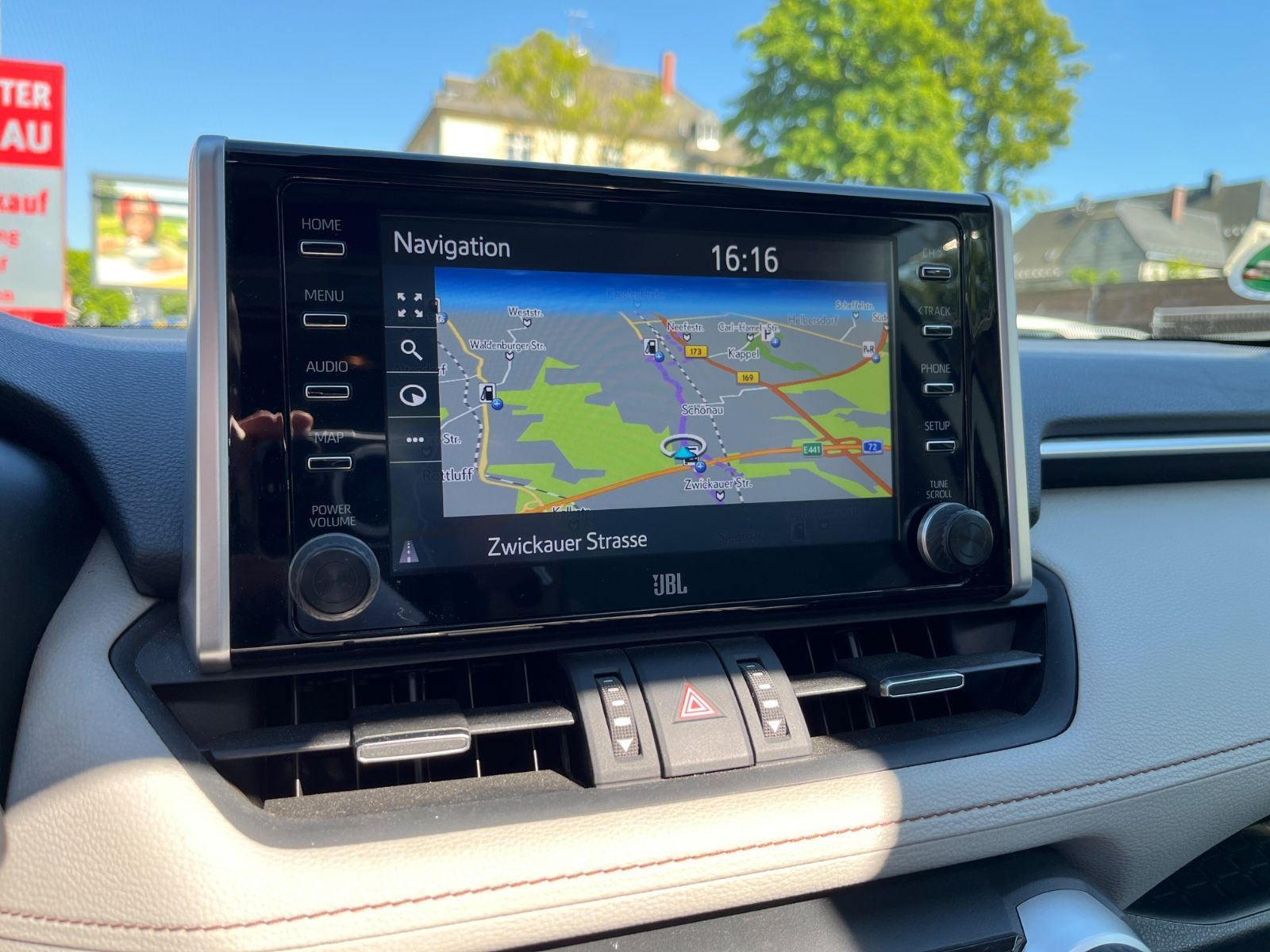Toyota RAV 4 RAV4 Hybrid 4x4 Lounge - Samsaru's Car Outlet