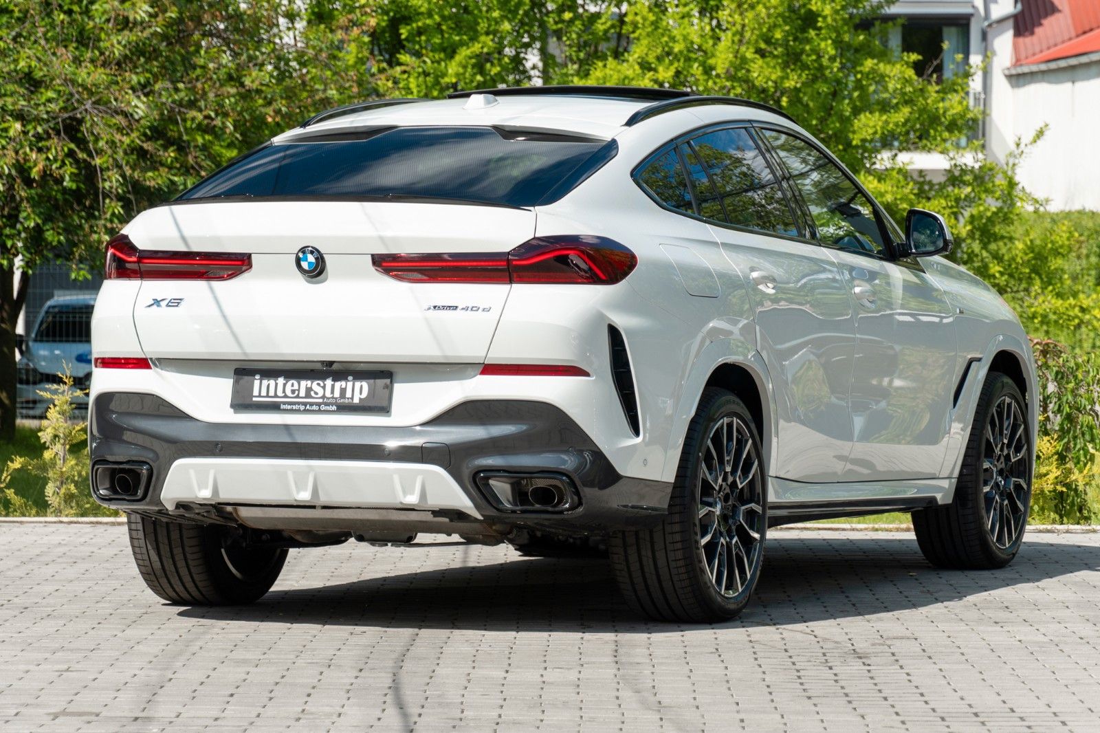 BMW X6 40d M SPORT.SOFTCLOSE.SKY.DR.ASS.H/K.360°.AHK
