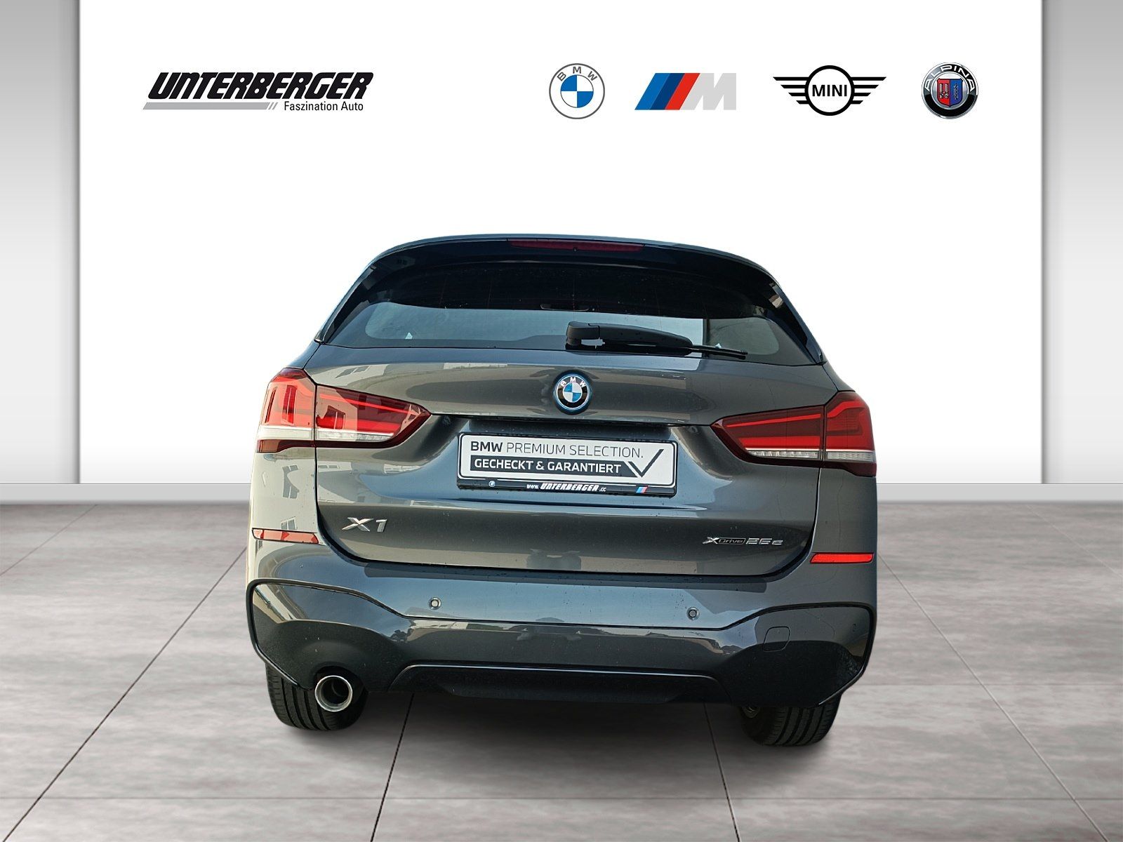 BMW X1 xDrive25e M Sportpaket - Samsaru's Car Outlet