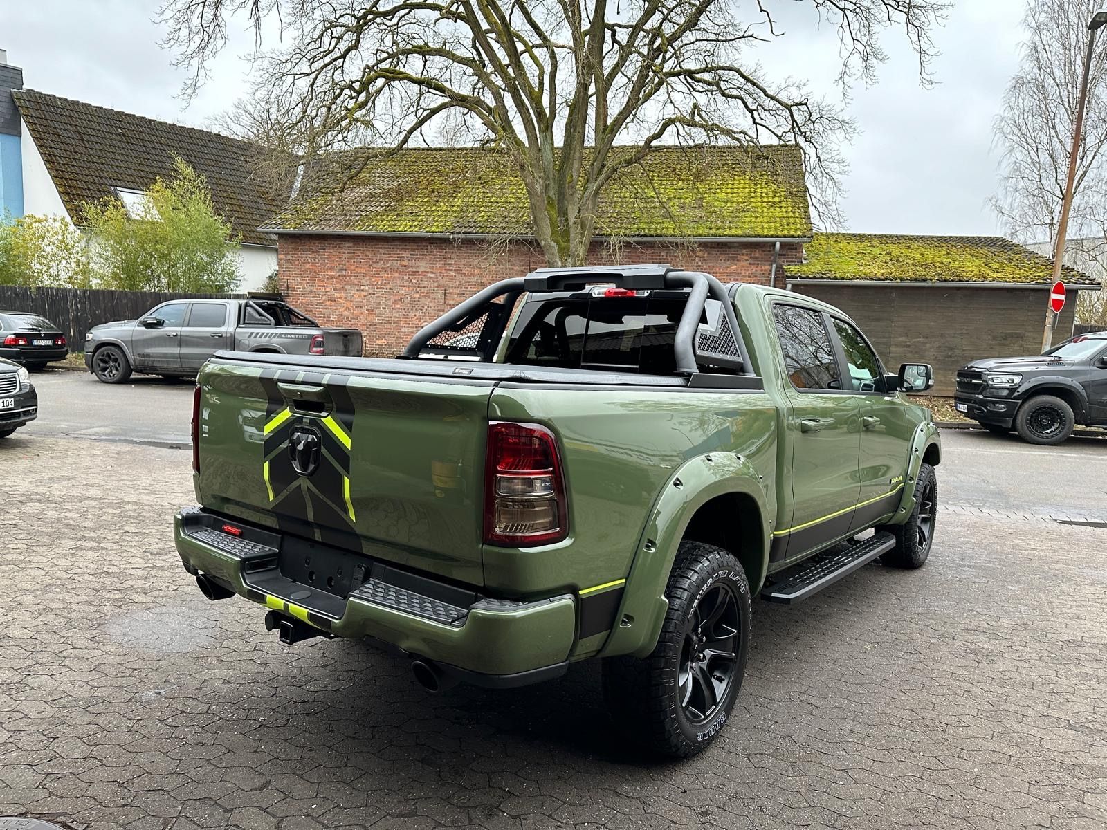 Dodge 5.7 V8*LIFT*BÜGEL*OFFROAD*AHK*NAVI*LED*GARANTIE