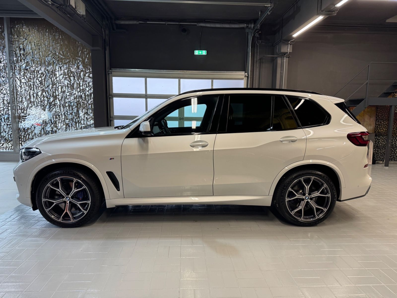 BMW X5 xDrive 30d M Sport PANO~HUD~LUFTFEDERUNG~GLAS