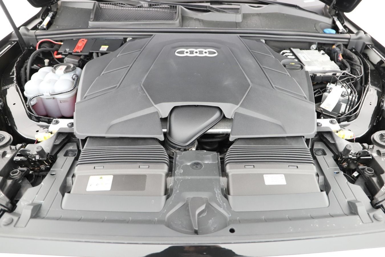 Audi Q7 55 TFSI Q Tip. S line LED Luft HuD ACC 360° A
