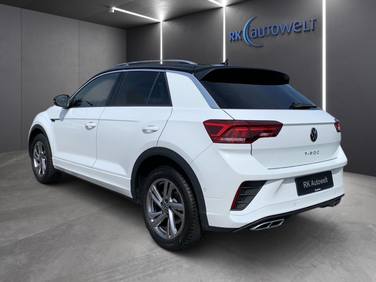 Volkswagen T-Roc 2.0 TDI R-Line - Samsaru's Car Outlet