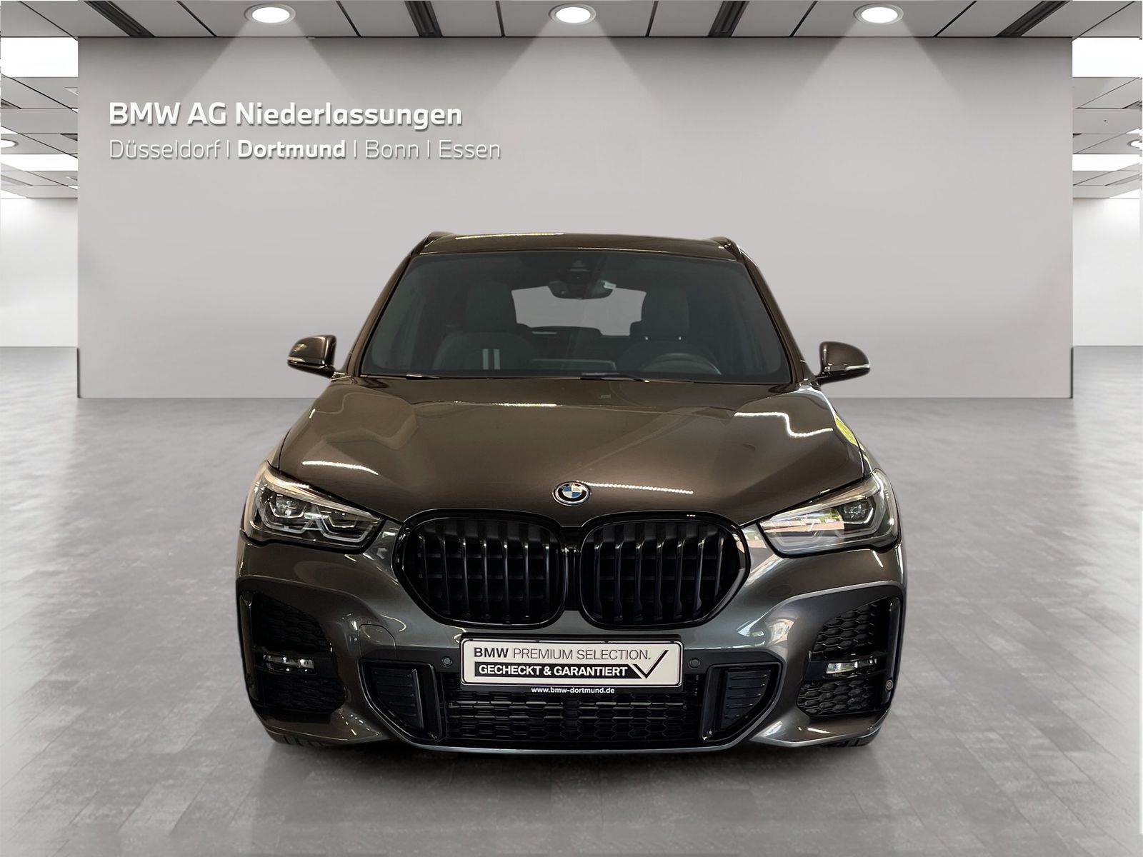 BMW X1 xDrive25e M Sport - Samsaru's Car Outlet
