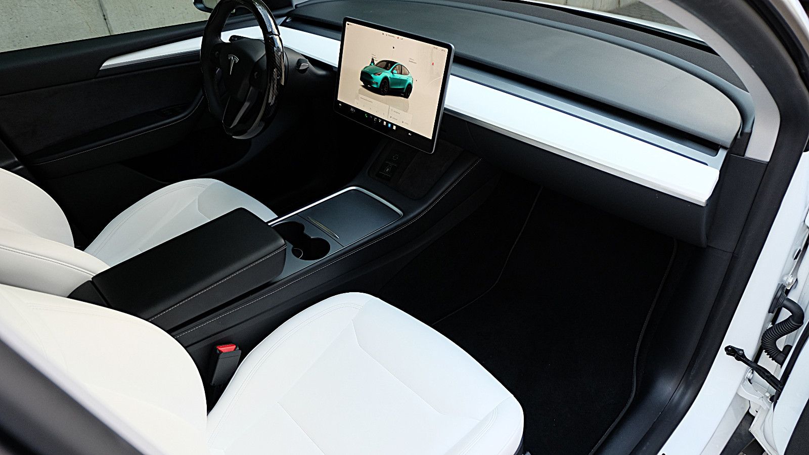 Tesla Model Y Performance Dual Motor AWD, LM 21"