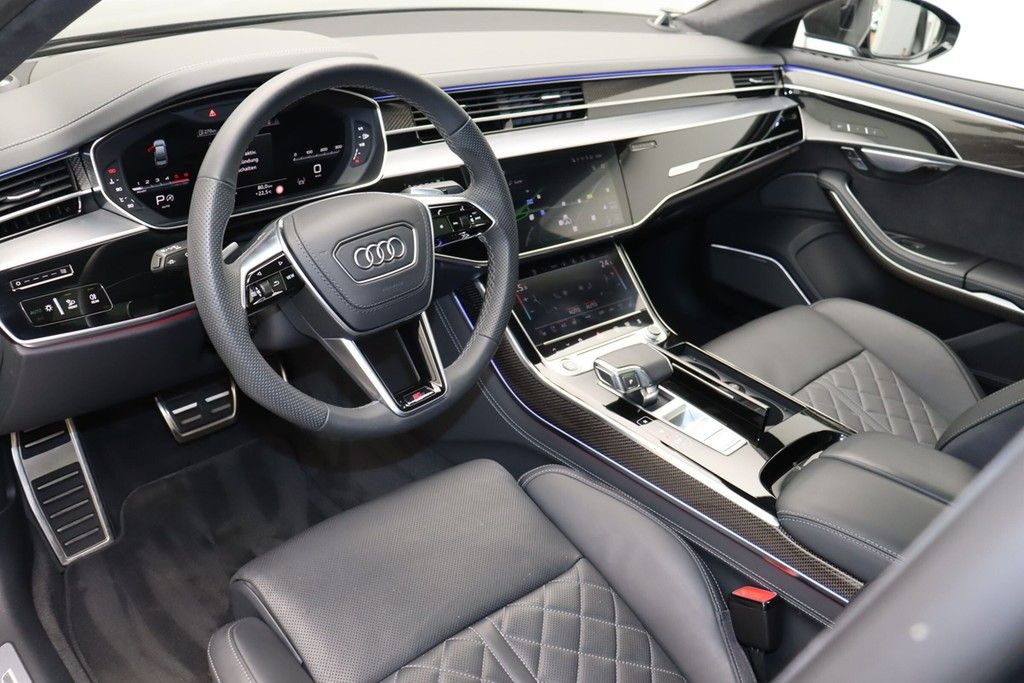 Audi A8L 50 TDI quattro S line - Samsaru's Car Outlet