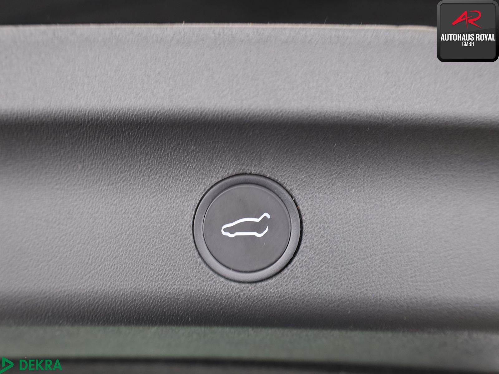 Tesla Model Y PERFORMANCE Dual Motor AWD PANO,KEYLESS