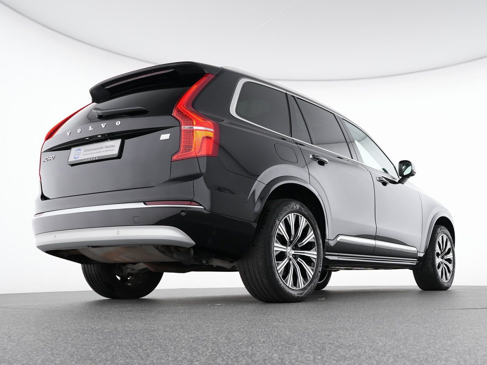 Volvo XC90 T8 Recharge AWD Inscription Edition - Samsaru's Car Outlet