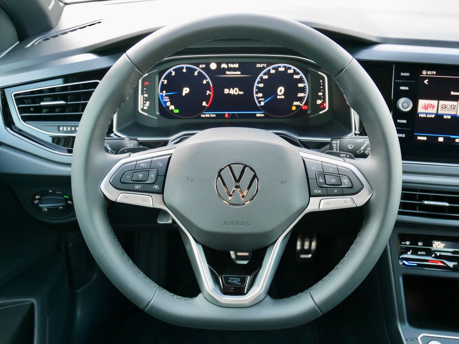 Volkswagen Taigo 1.5 TSI DSG R-Line - Samsaru's Car Outlet