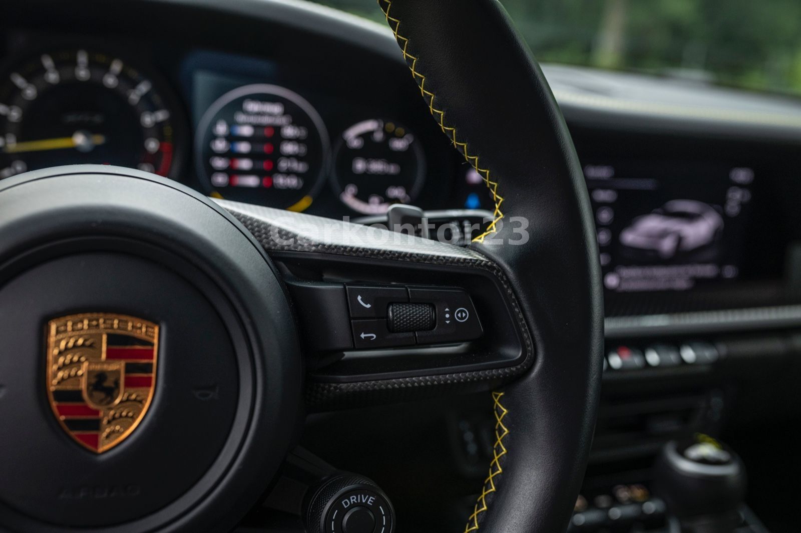 Porsche 992 GT3 - Samsaru's Car Outlet