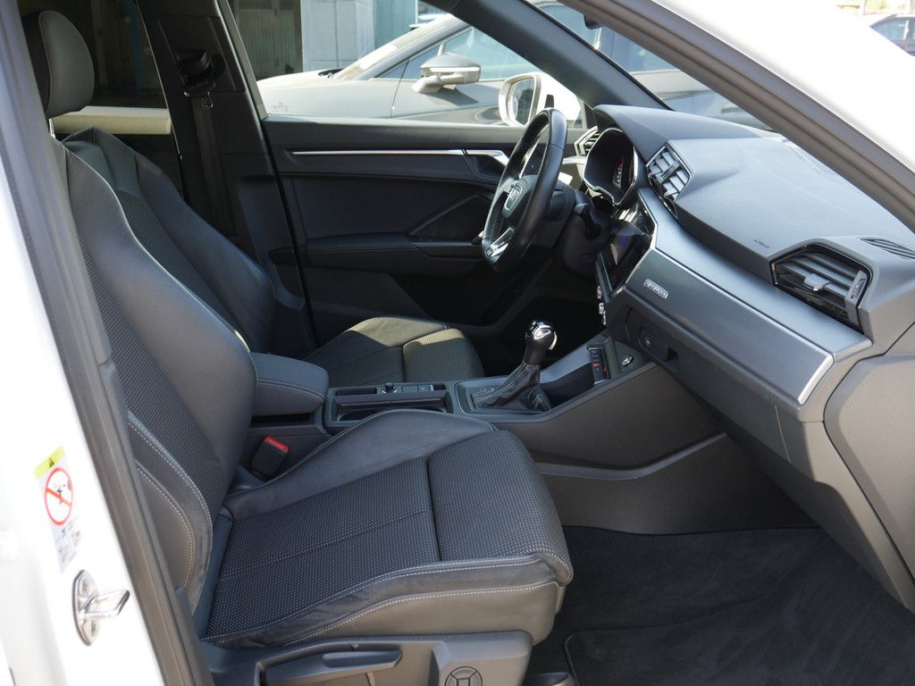 Audi Q3 40 TDI quattro advanced S-LINE - Samsaru's Car Outlet
