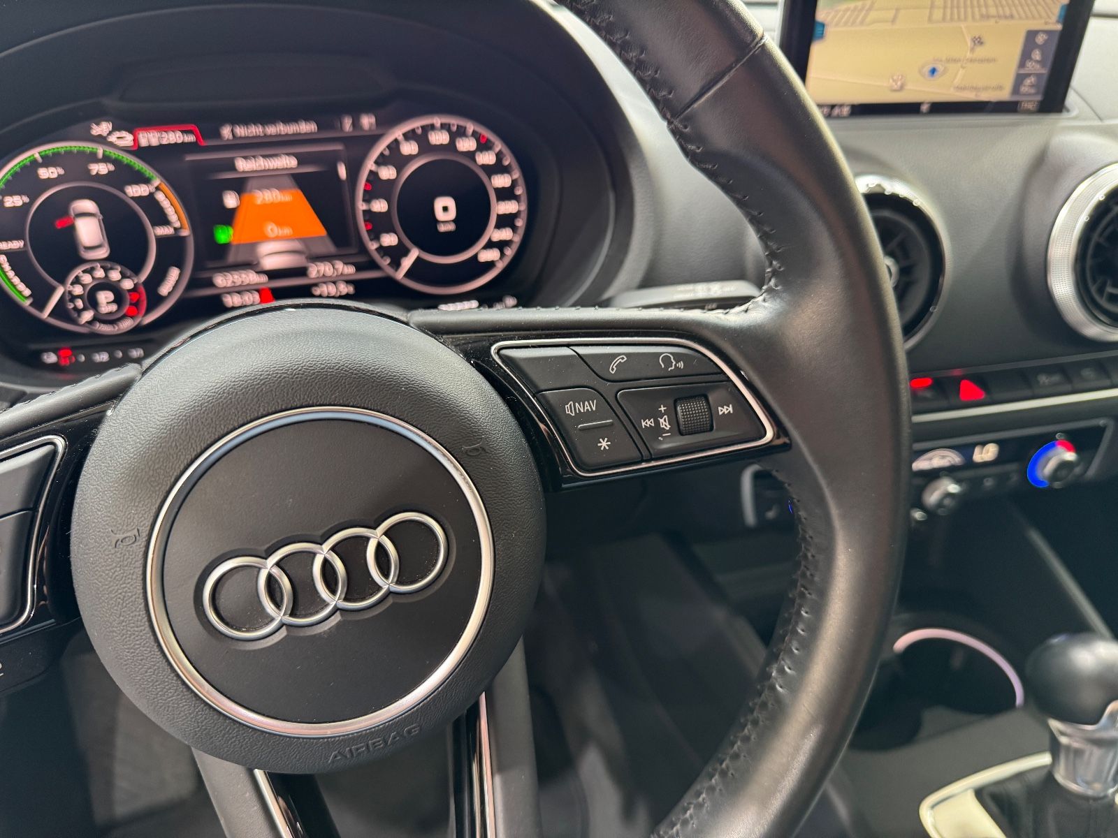 Audi A3 Sportback 40 e-tron sport - Samsaru's Car Outlet