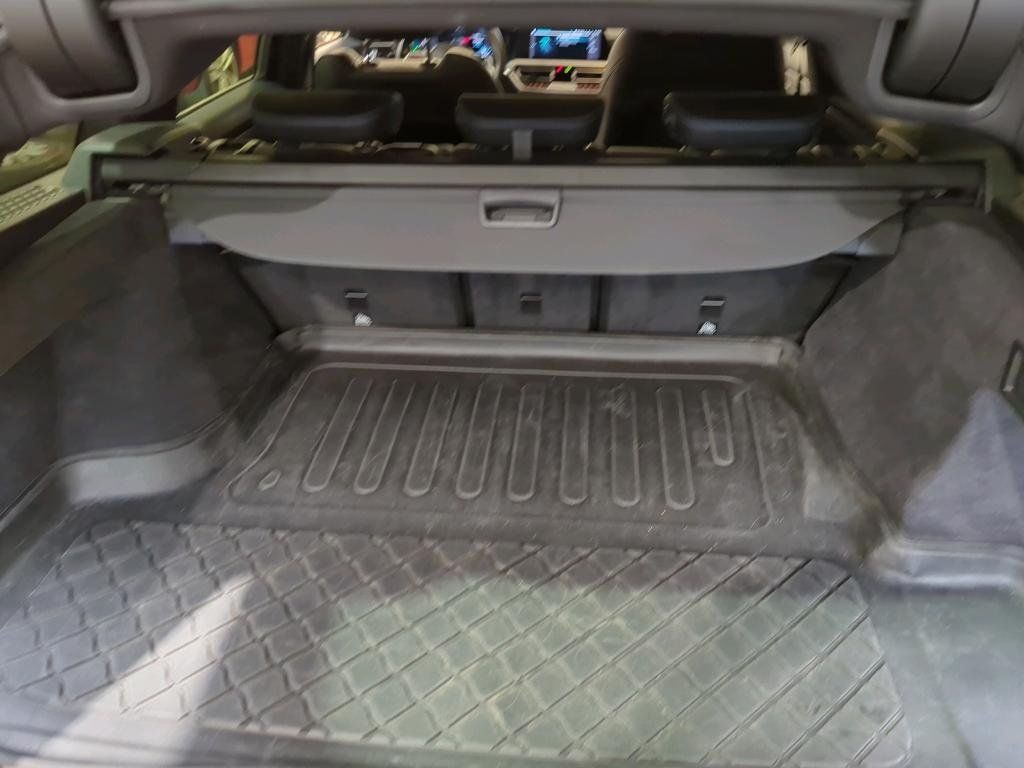 BMW 330e xDrive M Sport - Samsaru's Car Outlet