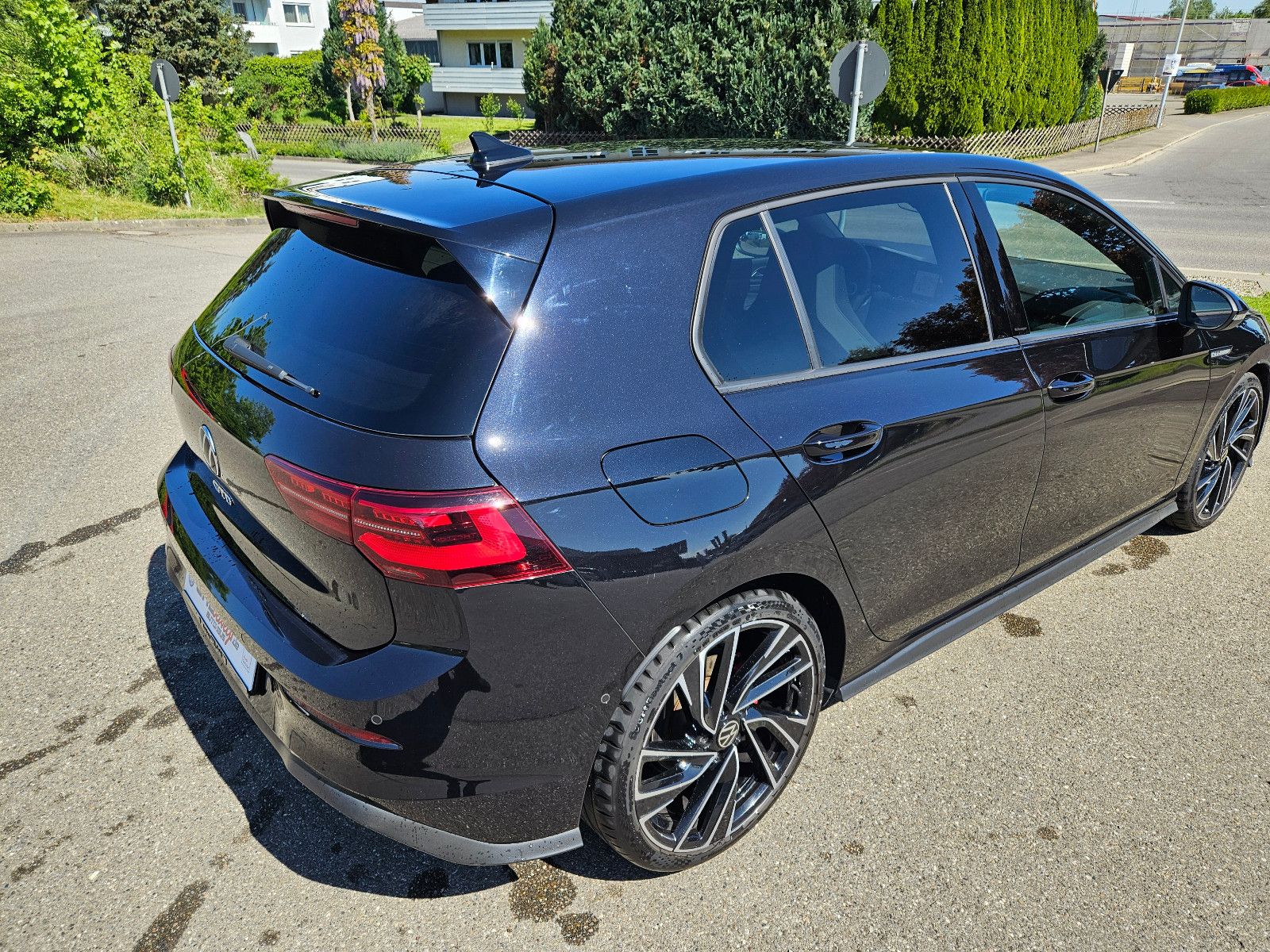 Volkswagen Golf VIII GTD - Samsaru's Car Outlet