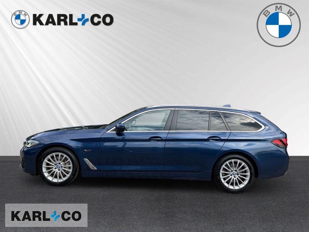 BMW 530 e xDrive Touring Pano AHK ACC HUD Laser