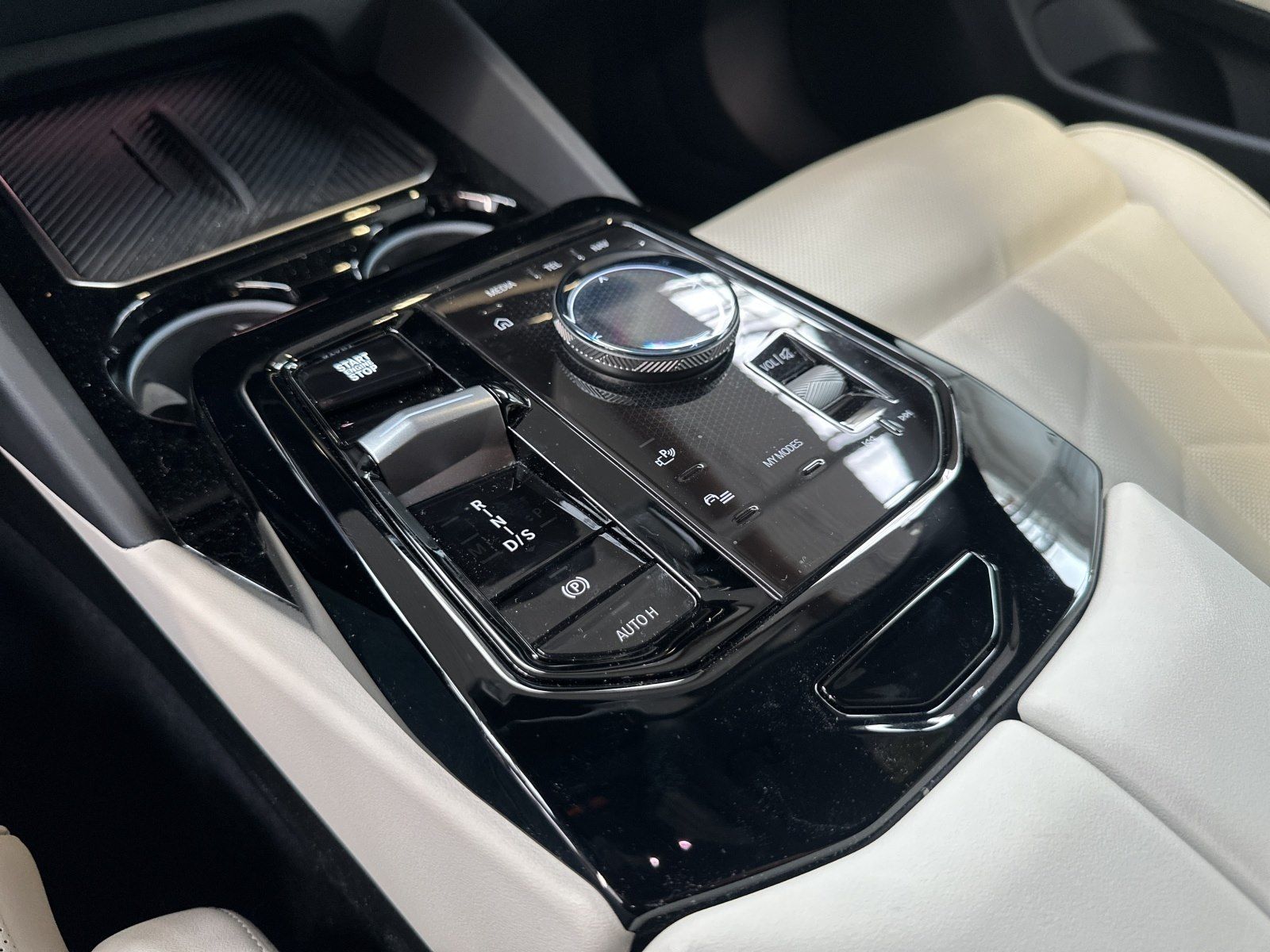 BMW 520d xDrive Inkl. € 1.190 Zubehörbonus*UPE: 82.9