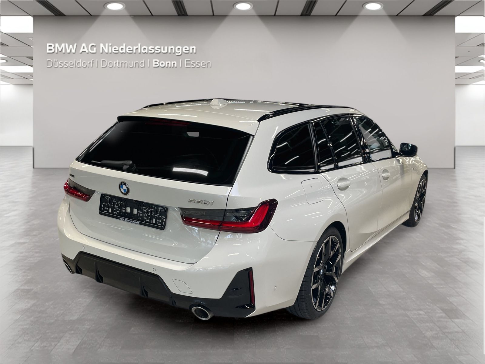 BMW 330i xDrive Touring M Sport LiveCockpitProf LED