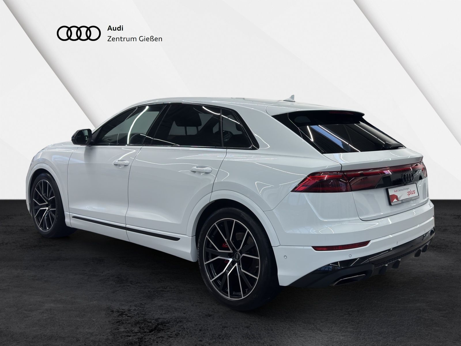 Audi Q8 50 TDI quattro S line Black HuD Matrix AHK St