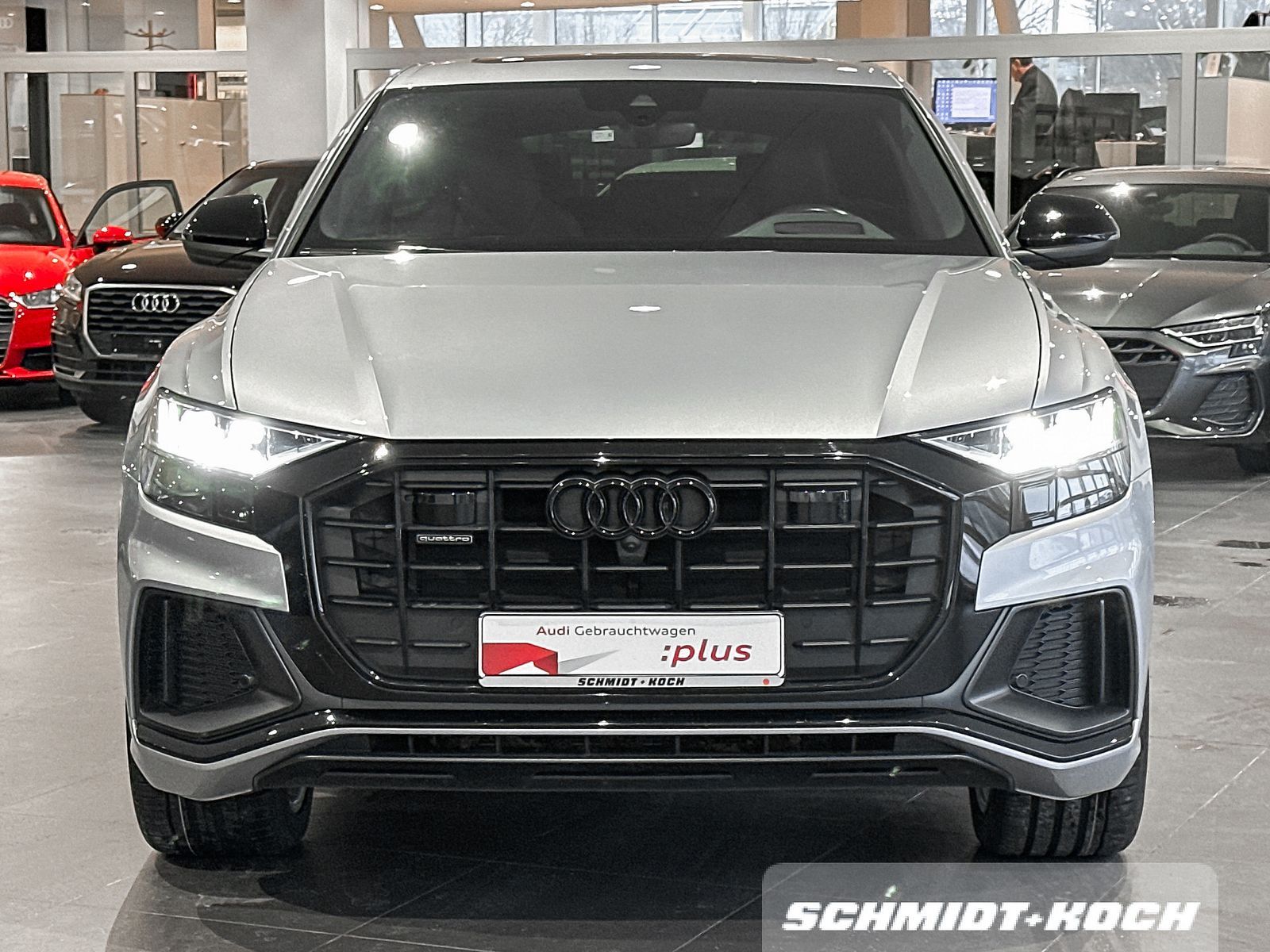 Audi Q8 SUV 50 TDI S-LINE LUFT STANDH. RAUTEN PANO.