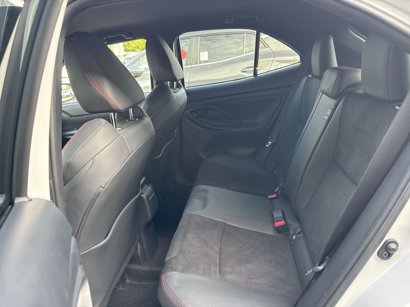 Toyota Yaris Cross Hybrid FWD GR Sport 1.5 VVT-iE EU6d