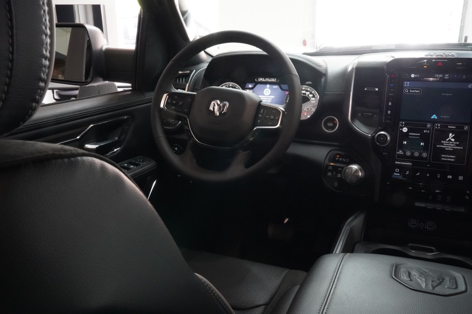 Dodge Sport 3.0 420 PS Black