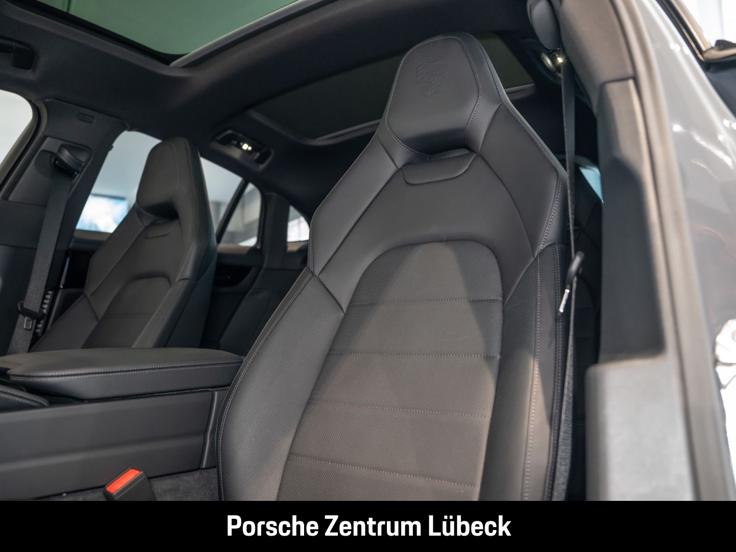 Porsche Panamera 4 E-Hybrid Soft-Close InnoDrive HUD