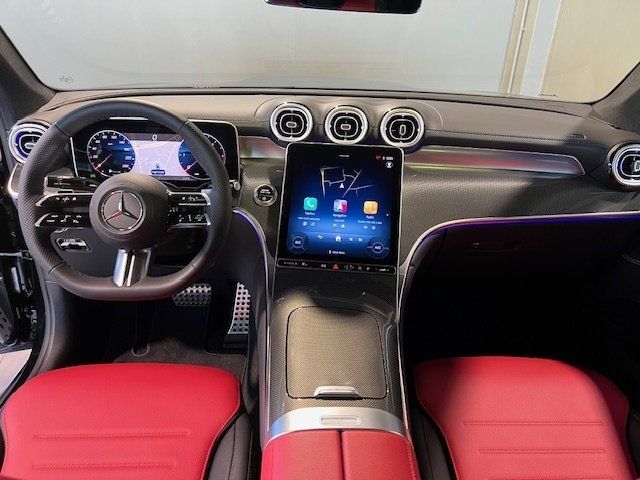 Mercedes-Benz GLC 300 d 4M AMG Night Pano/AHK/20"/360°/Distron
