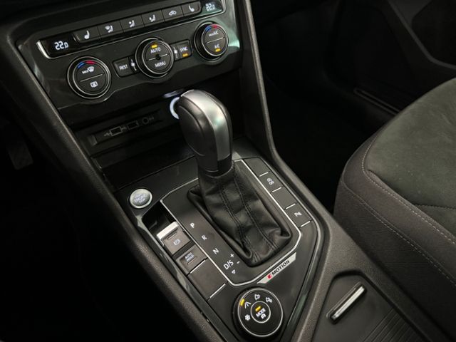 Volkswagen Tiguan Highline TSI DSG 4Motion AHK LED NAVI PDC