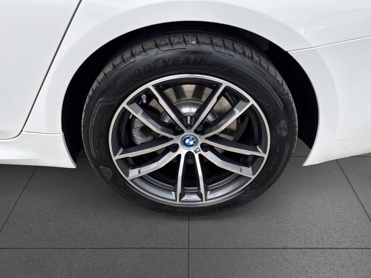 BMW 530e xDr T. M SPORT LivePro,HUD,Laser,St+Go
