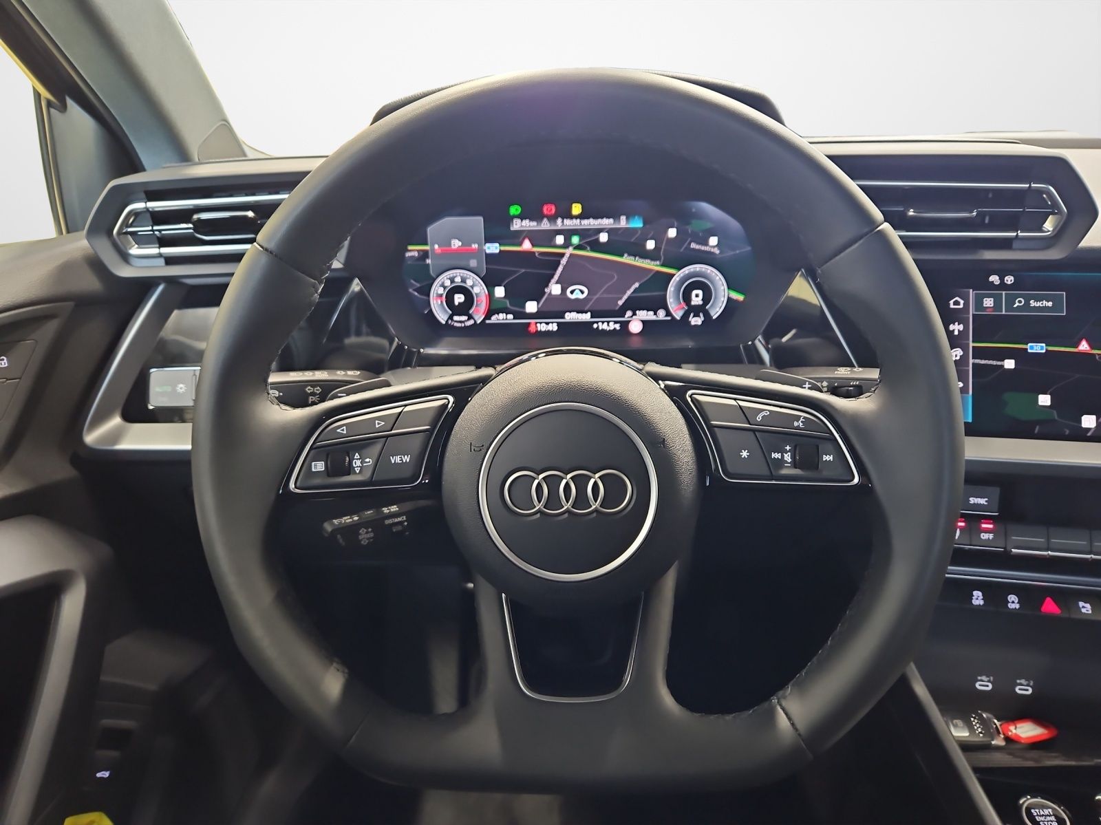 Audi A3 Limousine 30 TFSI S tronic advanced - Samsaru's Car Outlet
