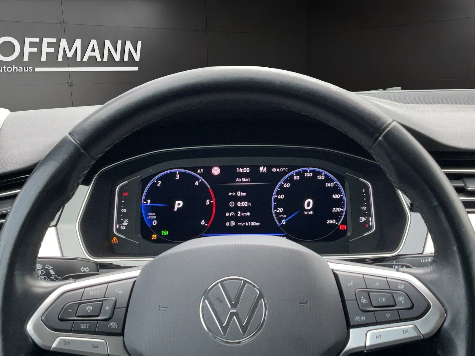 Volkswagen Passat Variant 2.0TDI Elegance 4Motion DSG AHK