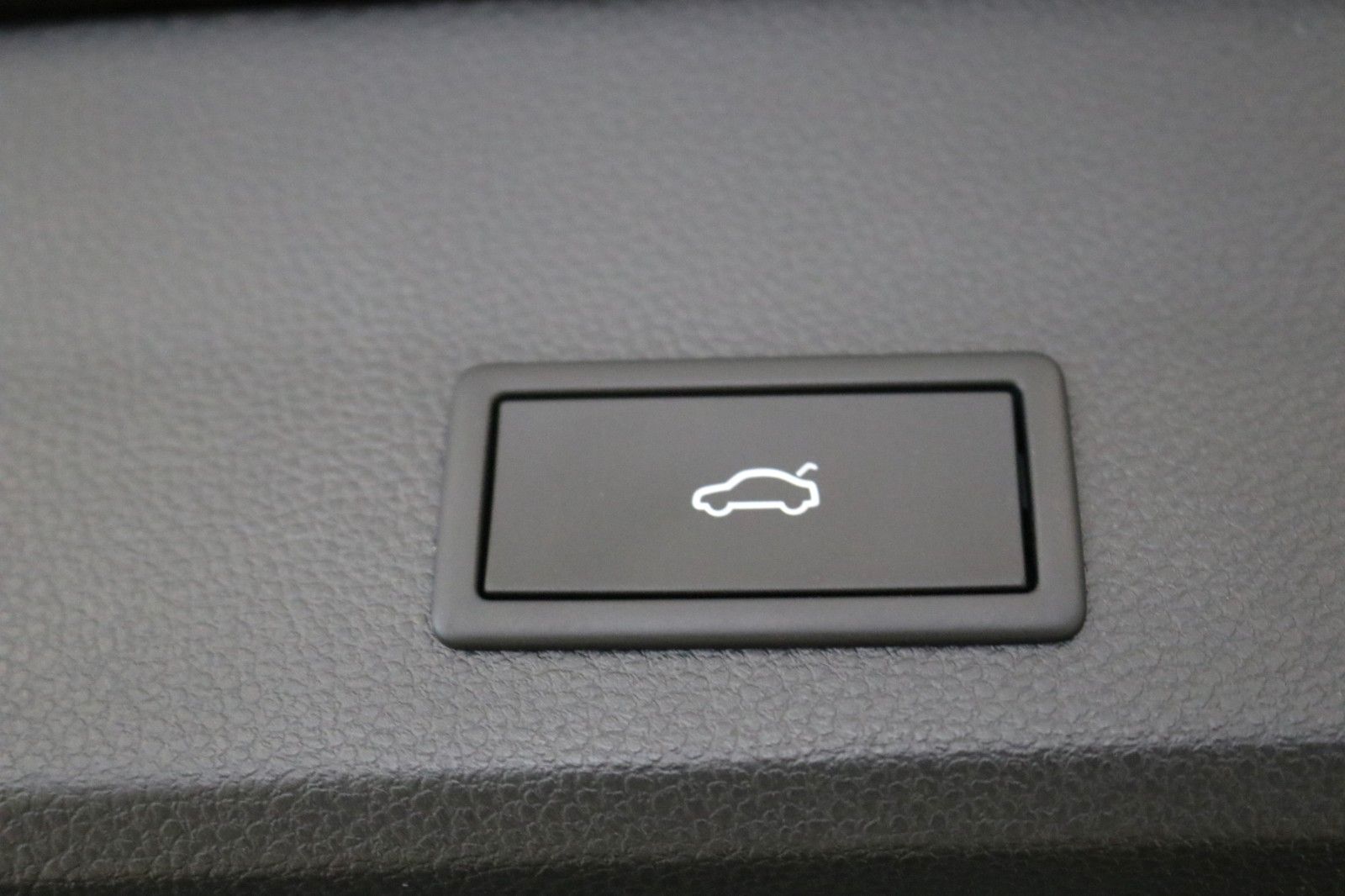 Seat Ateca FR Kamera Memory STHZ AHK Pano DAB+