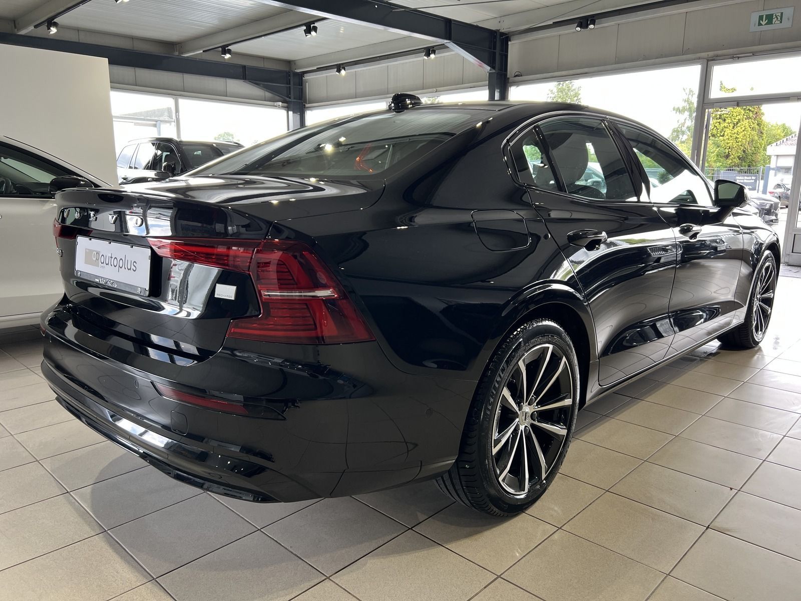 Volvo S60 T8 Ultimate Dark Recharge AWD 360° HeadUp