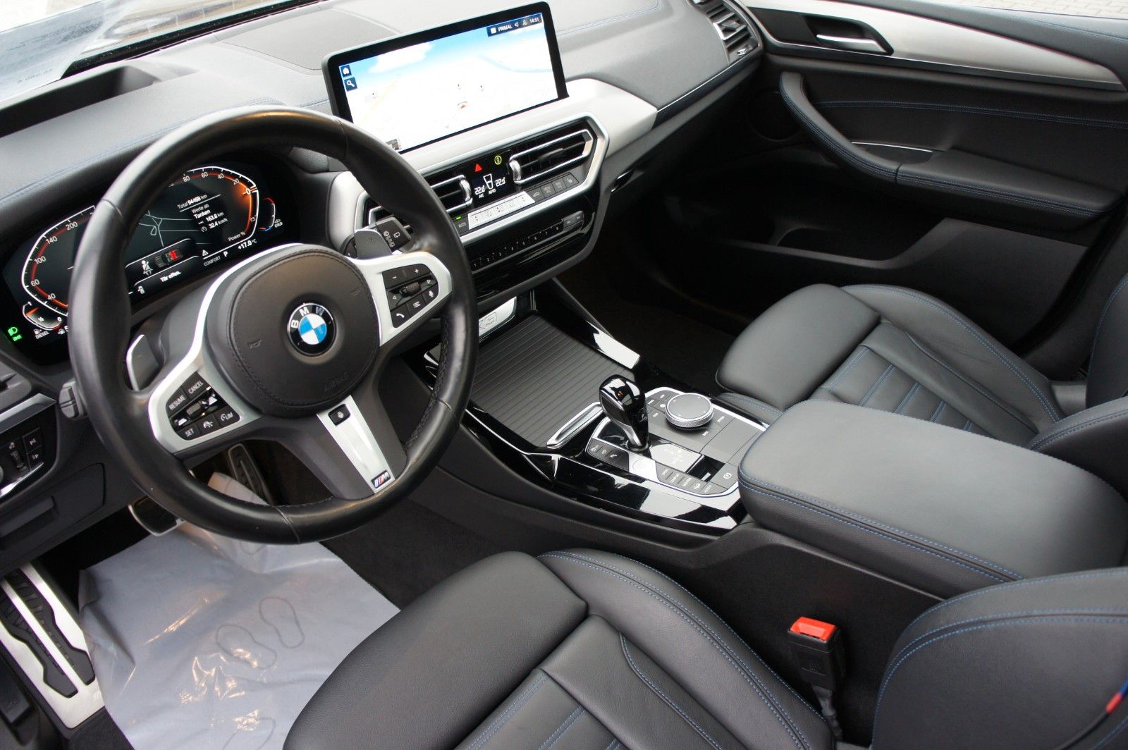 BMW X3 30d xDrive *M-SPORT*STANDHZG*360°*AHK*