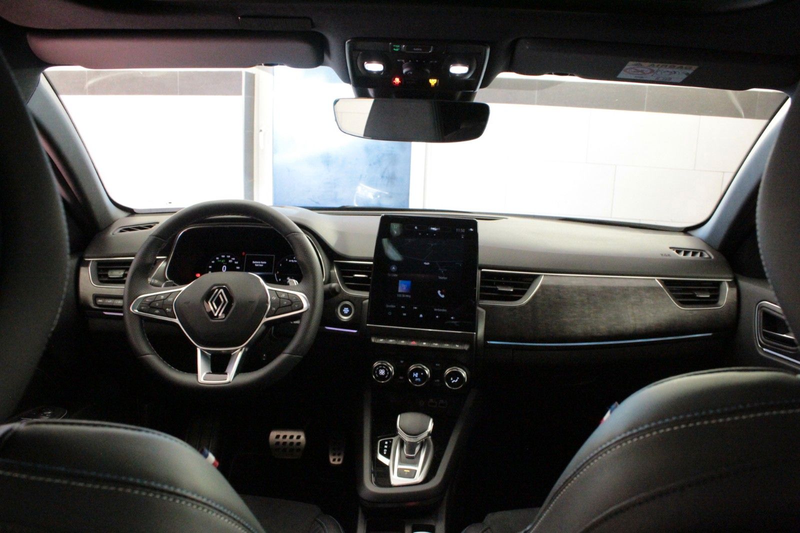 Renault Arkana Mild Hybrid - Samsaru's Car Outlet