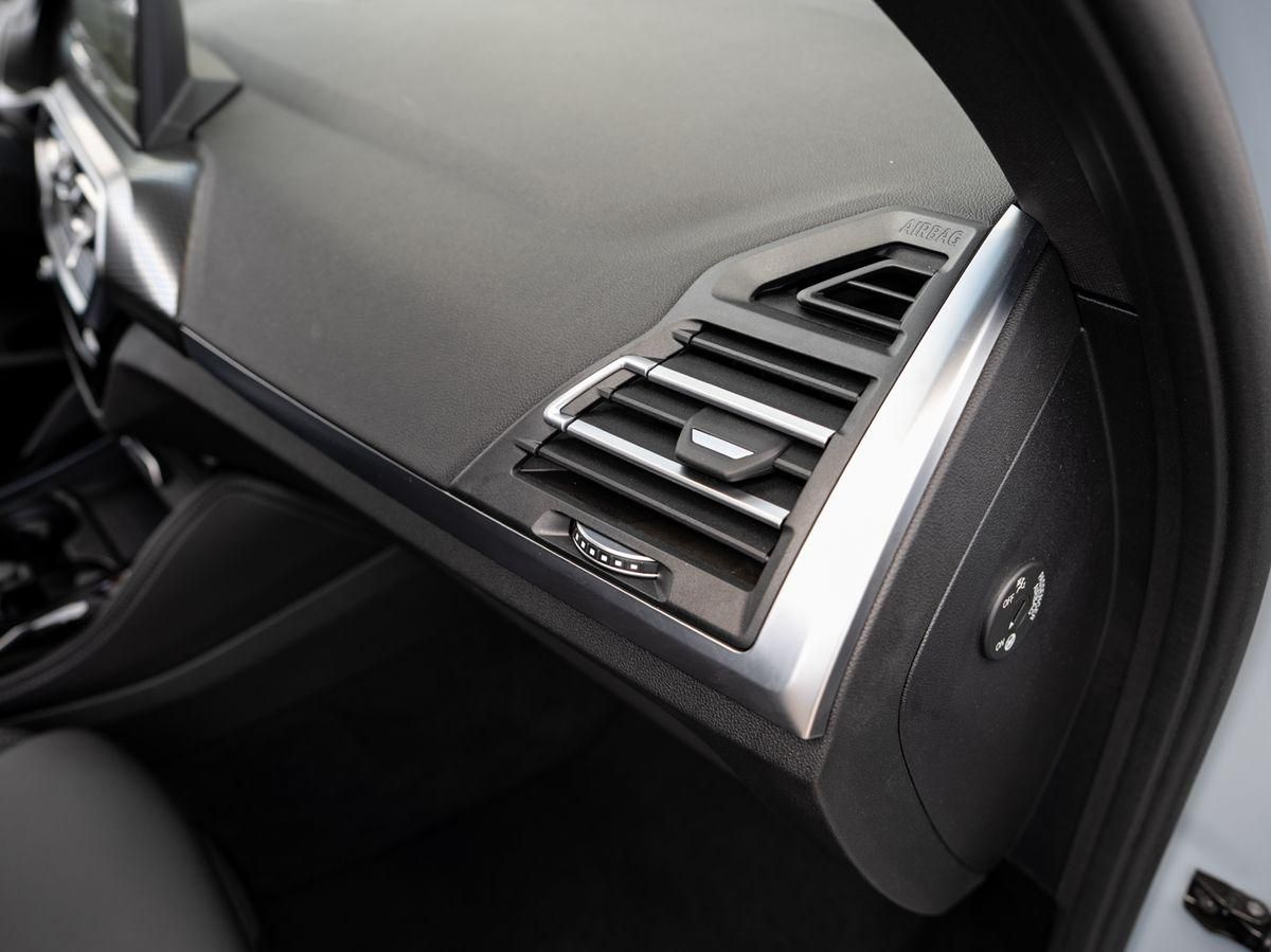 BMW X4 xDrive30d M-Sport AHK PANO ACC HuD Laser KoZg