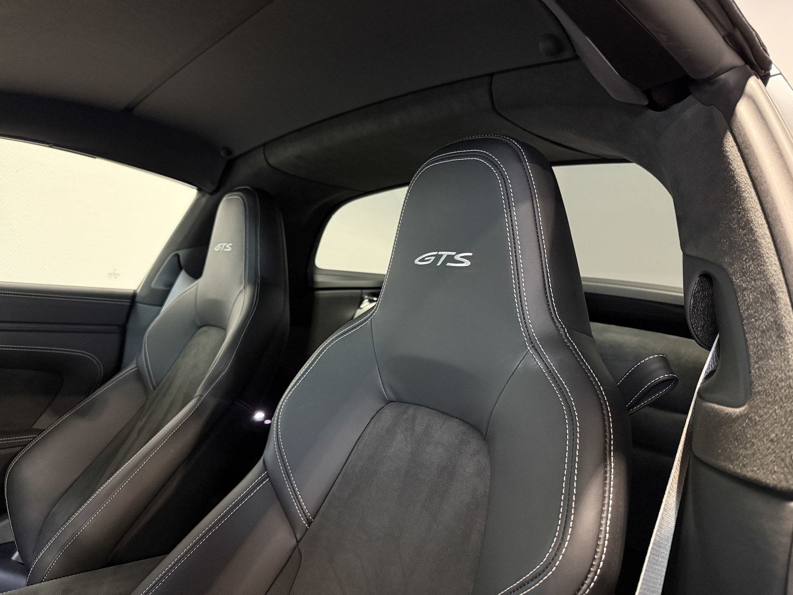 Porsche 992 911 Targa 4 GTS Matrix*Sportabg*BOSE*InnoDr