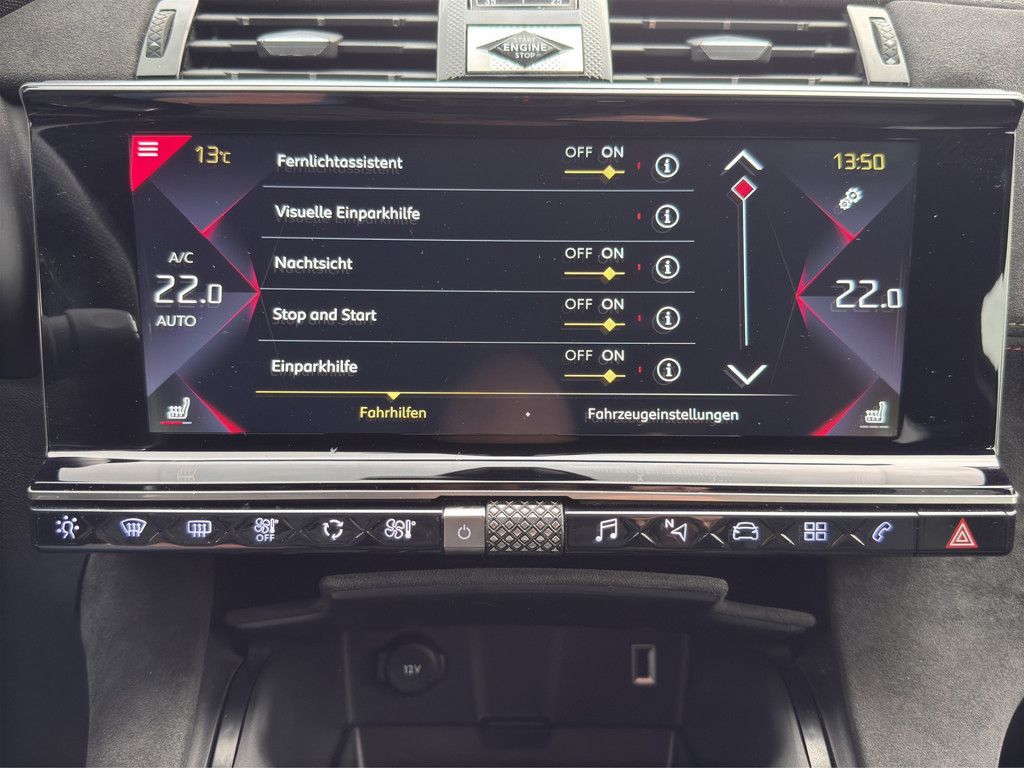 DS Automobiles DS 7 Crossback 225 Performance Line + Leder