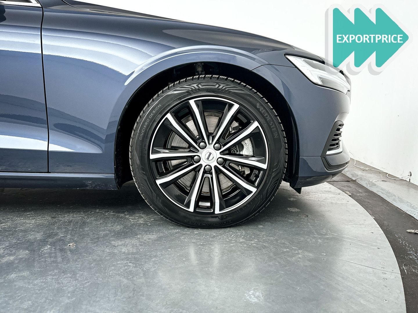 Volvo V60 T6 Plug-in hybrid AWD Essential Bright | Par