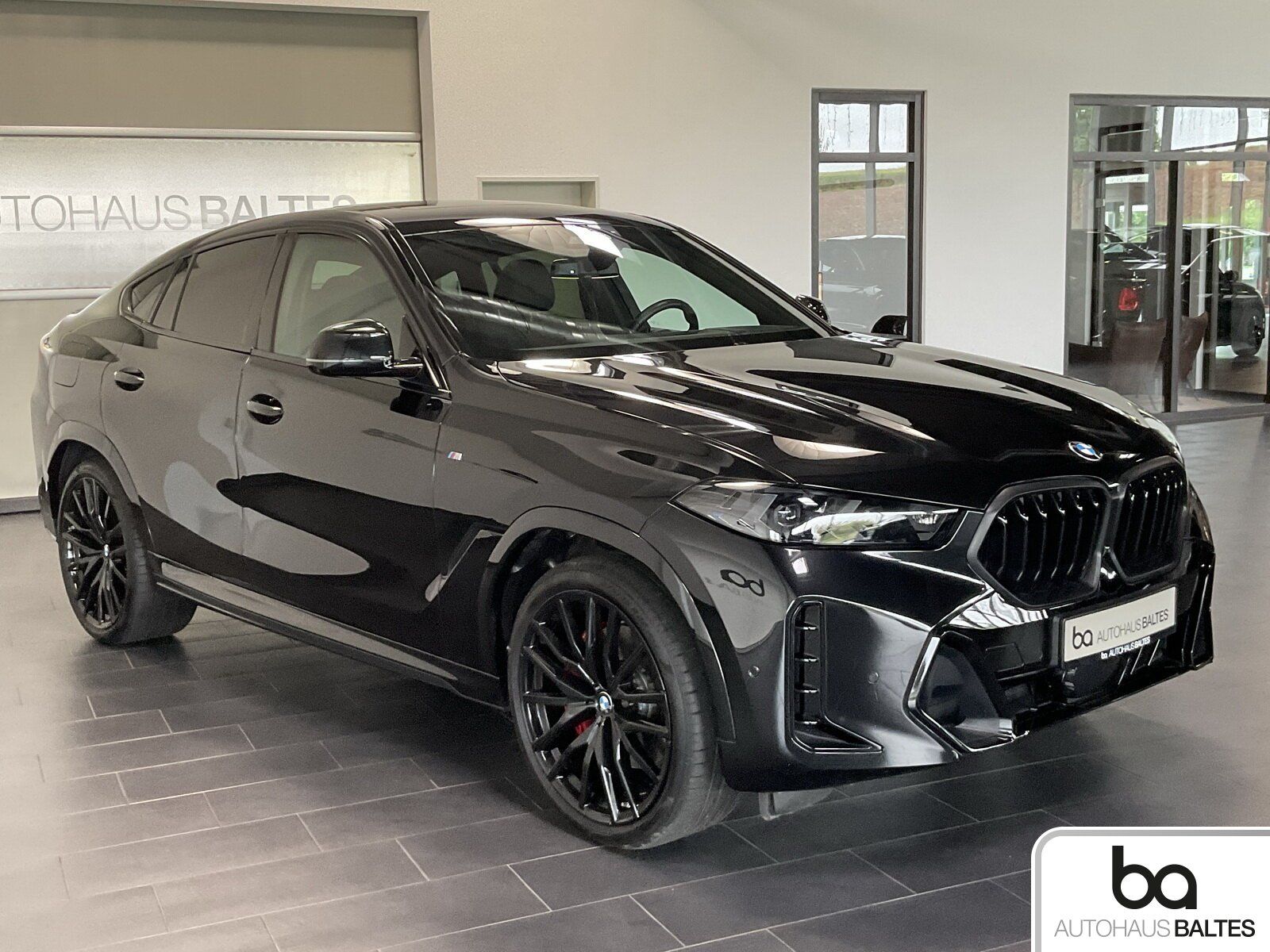 BMW X6 xDrive 30d M Sport 22"/Pano/HK/DrivPro/Luft/A