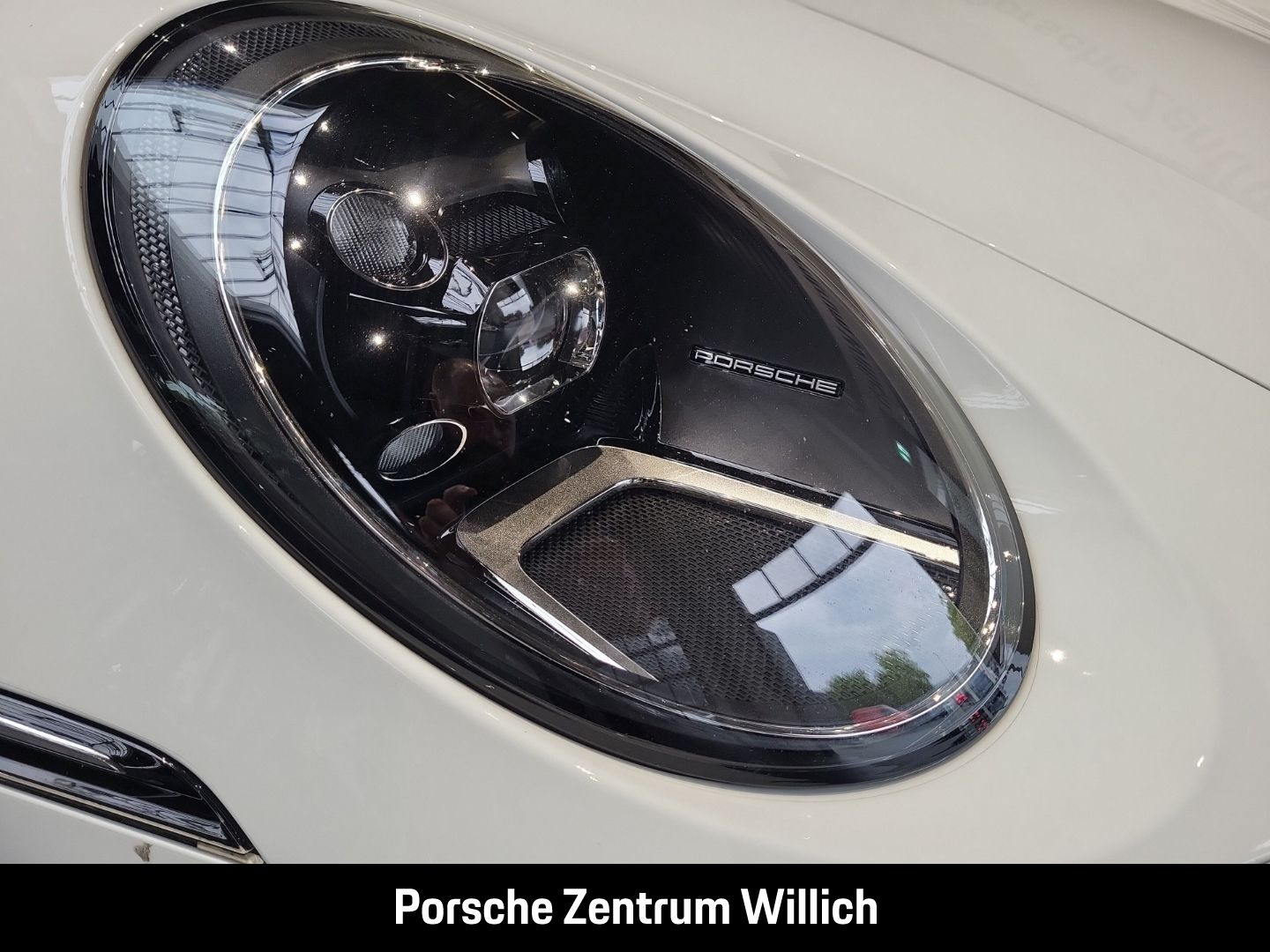 Porsche 992 911 Carrera 4S Cabriolet Hinterachslenkung
