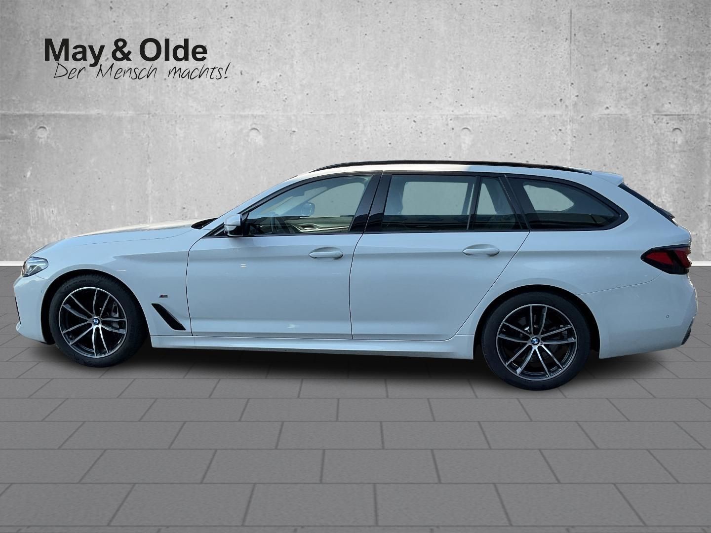 BMW 530 d Touring Aut HUD AHK Navi Soundsystem 360 K