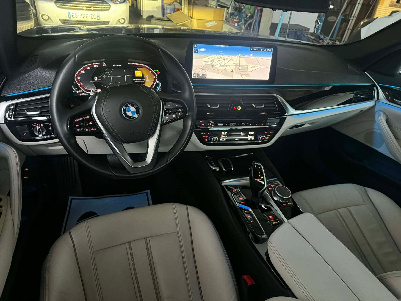 BMW 530 e xDrive M Sport S Dach, Display Key LDG